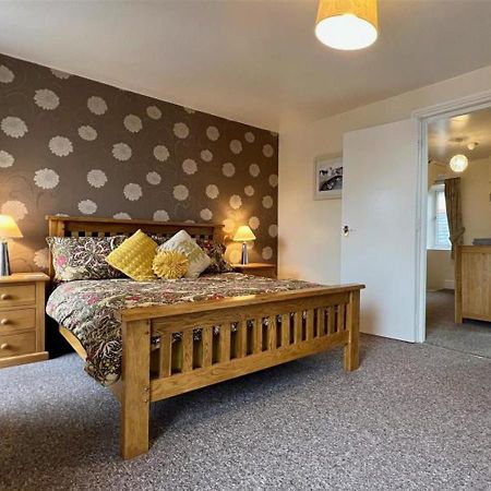 Luxury 4 Bedroom Seaside Apartment - Glan Y Werydd House Бармут Екстер'єр фото